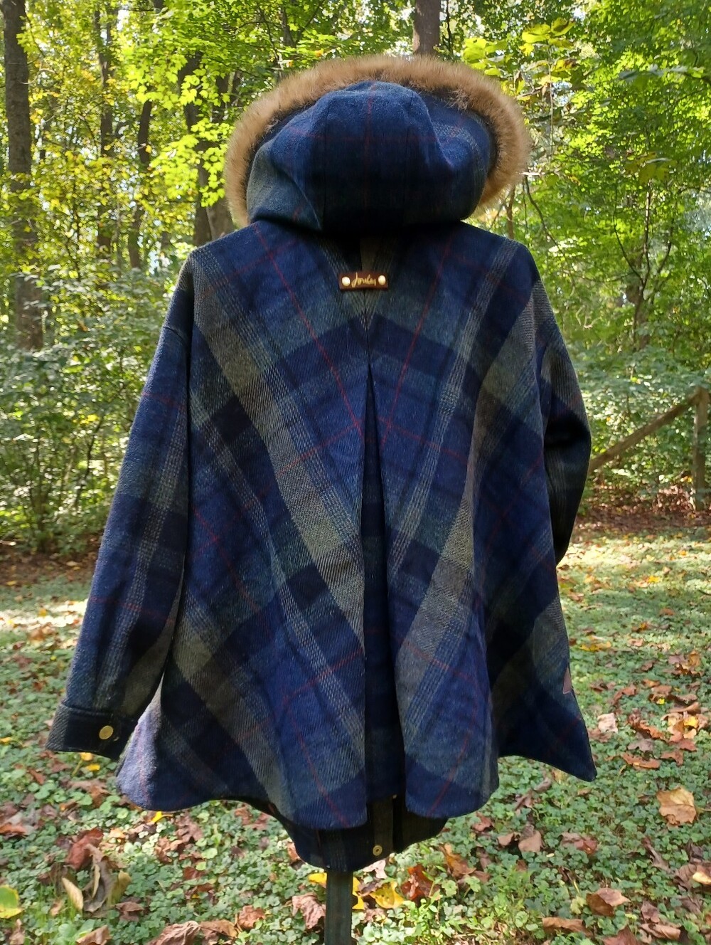 Plaid Hooded Wool Blend Cape Coat with Fur Trim - Blue